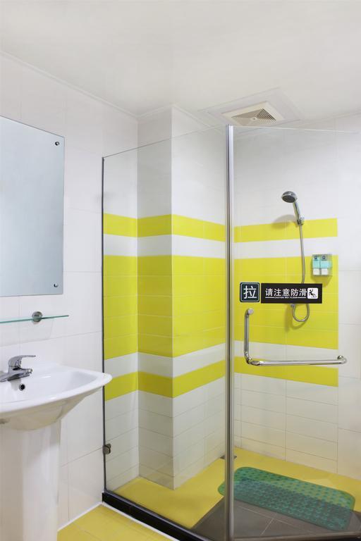 7Days Inn Qingdao Liuting Airport Exteriör bild
